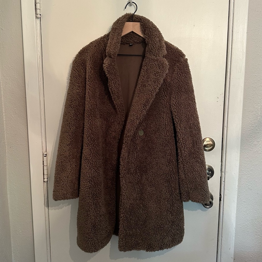 Uniqlo Olive Fluffy Yarn Fleece Jacket